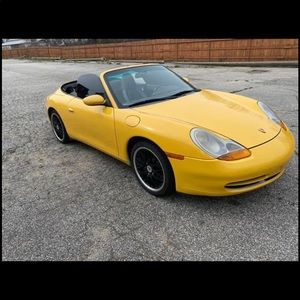 Meet your Posher, Gus